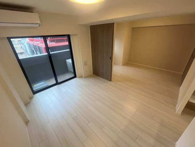 クラリティア浅草橋の居間・リビング