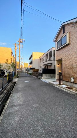 青木町の前面道路含む現地写真|前面道路