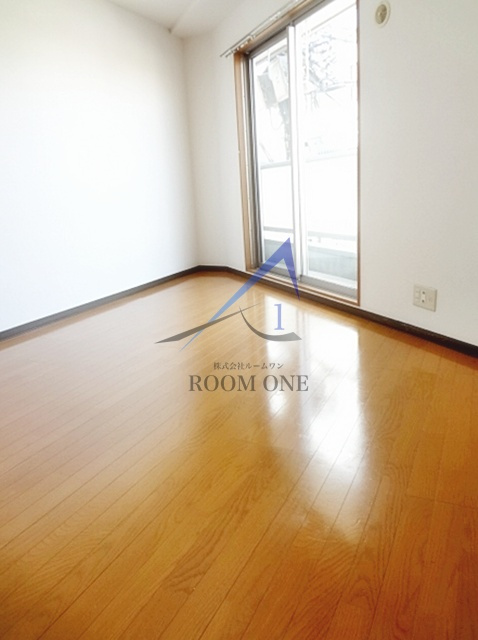 メゾンデマルシェの居間・リビング|洋室のお部屋です。