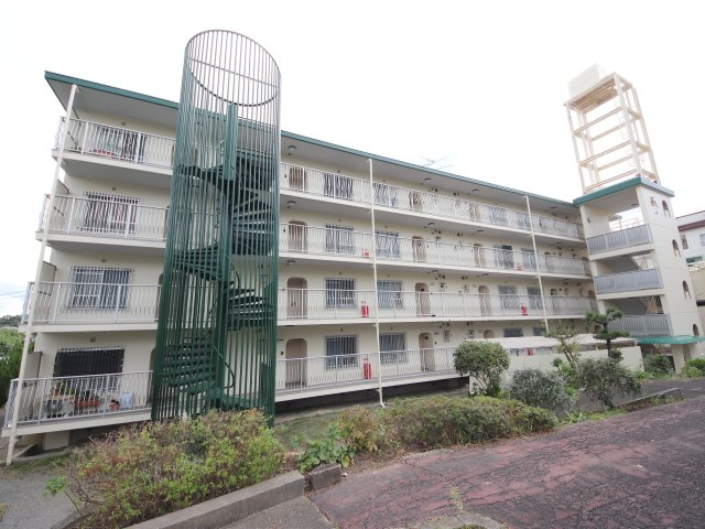 奈良市帝塚山６丁目の賃貸マンションの外観