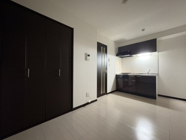 プランドール千葉の居間・リビング