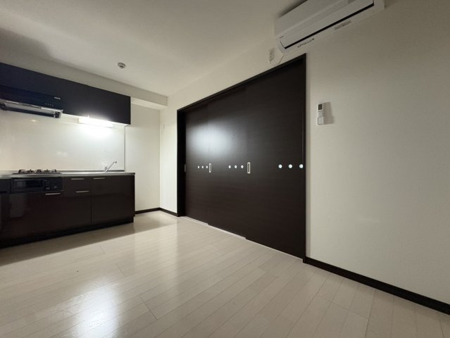 プランドール千葉の居間・リビング