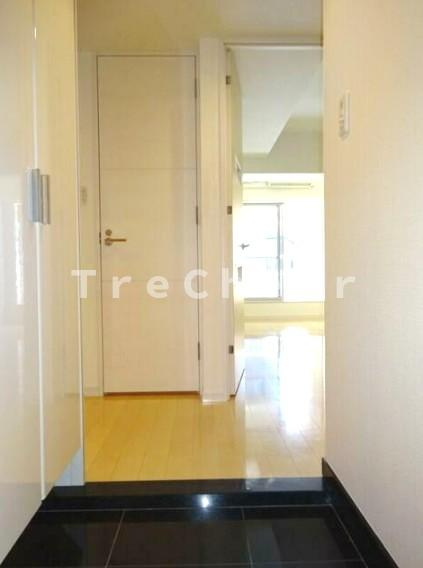 デュオスカーラ御茶ノ水Ⅱの玄関