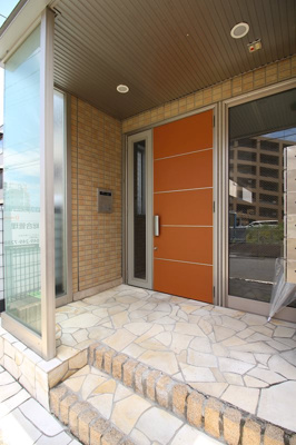 【セキュリティ】 | メゾンドシャルマン(D-ROOM) | オートロック付きエントランス