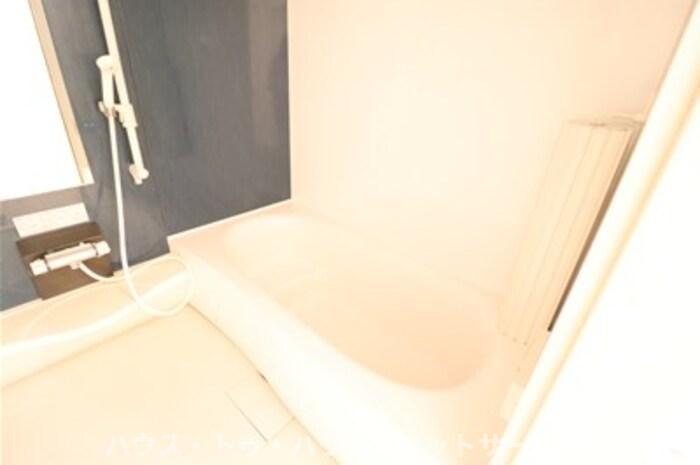 ステラ前ヶ崎の浴室