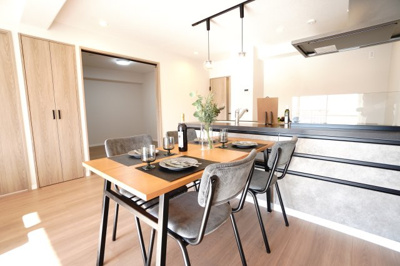 【居間・リビング】 | 【上質リノベ】大州ＣＯ－ＯＰマンション | 室内（2026年1月14日9：00頃）撮影