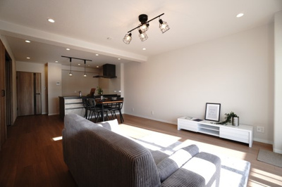 【居間・リビング】 | 【上質リノベ】大州ＣＯ－ＯＰマンション | 室内（2026年1月14日9：00頃）撮影