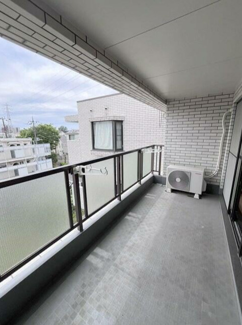 パールシャトー　最上階　両面バルコニー　角部屋　南向きのバルコニー