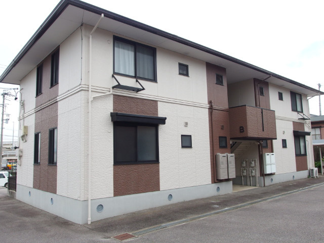 ハートホーム美川Ｂの外観