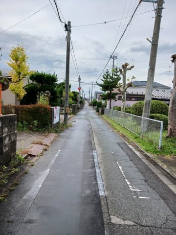 【前面道路含む現地写真】