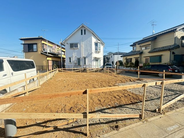 上尾市小泉14期　新築戸建　グラファーレ01