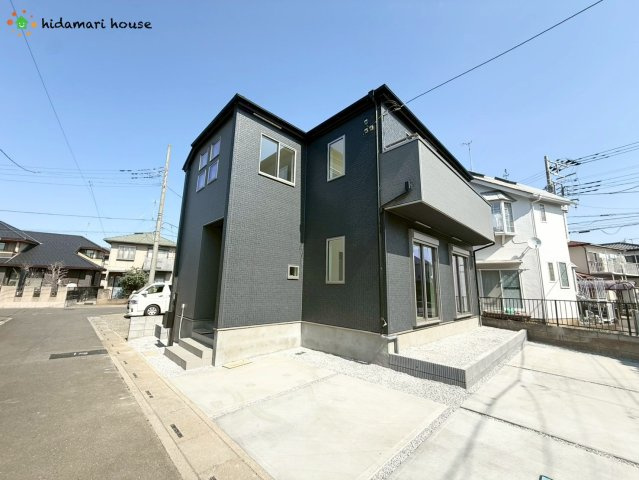 上尾市小泉14期　新築戸建　グラファーレ01の外観