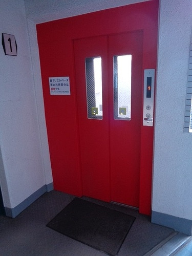 ライオンズマンション明石東二見第２のその他|エレベータ
