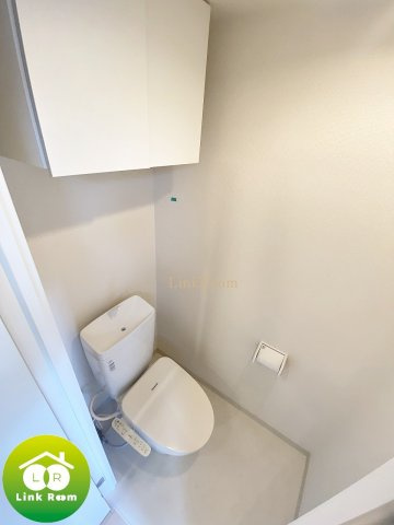 b'CASA深川森下のトイレ