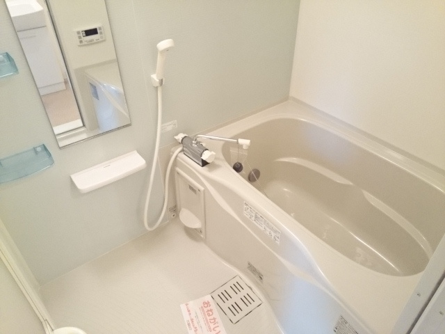 浴室乾燥機ついてます