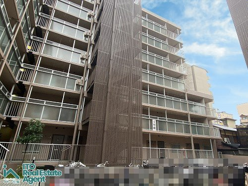 上京ハウス4号棟の外観