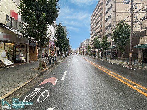 上京ハウス4号棟の周辺