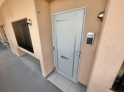 【玄関】 | プリュクレール