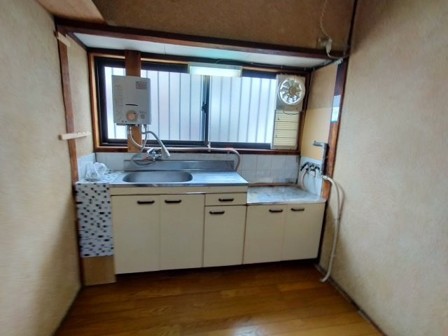  | 宮町３丁目貸家