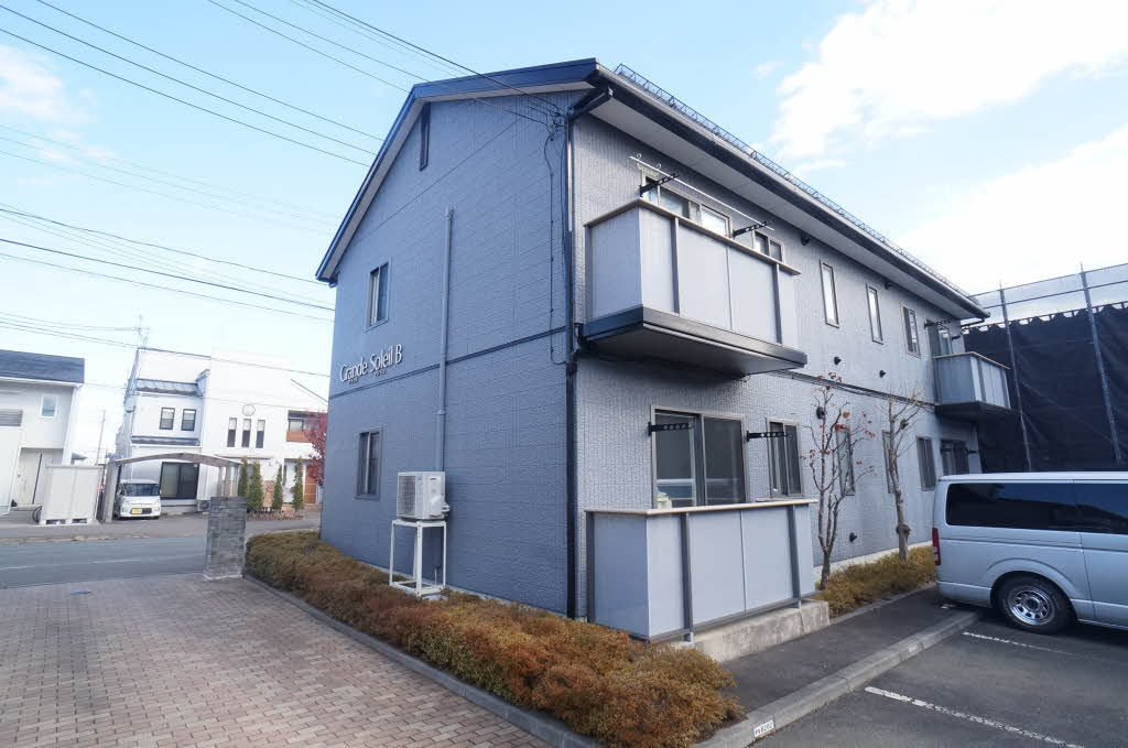 グランド　ソレイユ　Ｂの外観