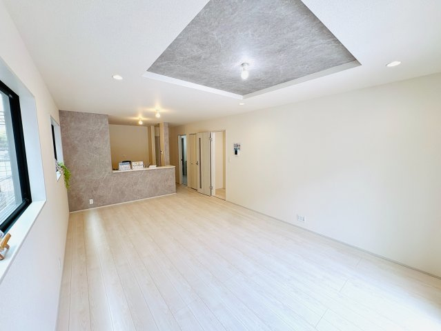 四街道市物井の居間・リビング