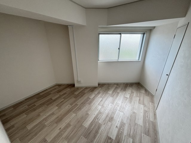 スカイハイツヴィラ横山台の洋室