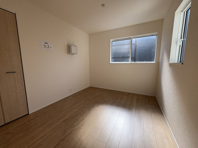 【子供部屋】 | 福岡市中央区笹丘2丁目1期　1号棟（全5棟）【仲介手数料無料・0円】 | 現地写真。