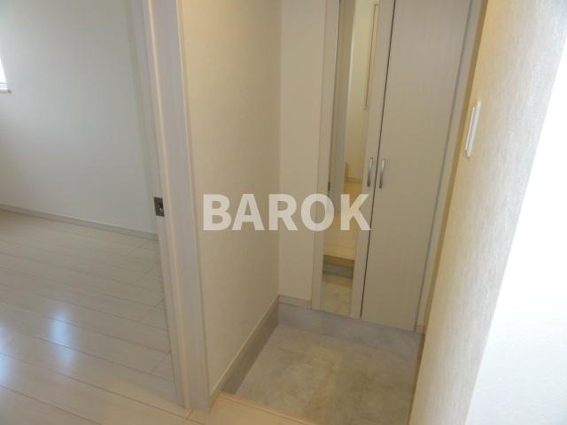 CB千早レカンの玄関