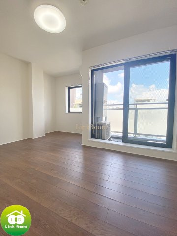 b'CASA 深川森下の居間・リビング|参考写真