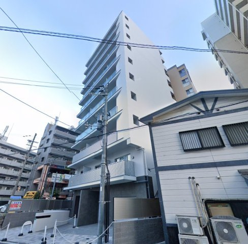 CHARME十三本町の外観