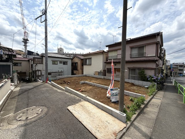 板橋区徳丸4丁目　生活快適エリア　新築分譲住宅全2棟の外観|2026年6月撮影