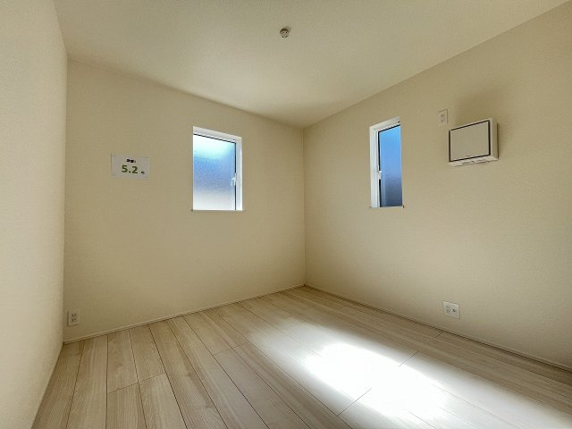 【子供部屋】 | 福岡市中央区笹丘2丁目1期　2号棟（全5棟）【仲介手数料無料・0円】 | 現地写真。