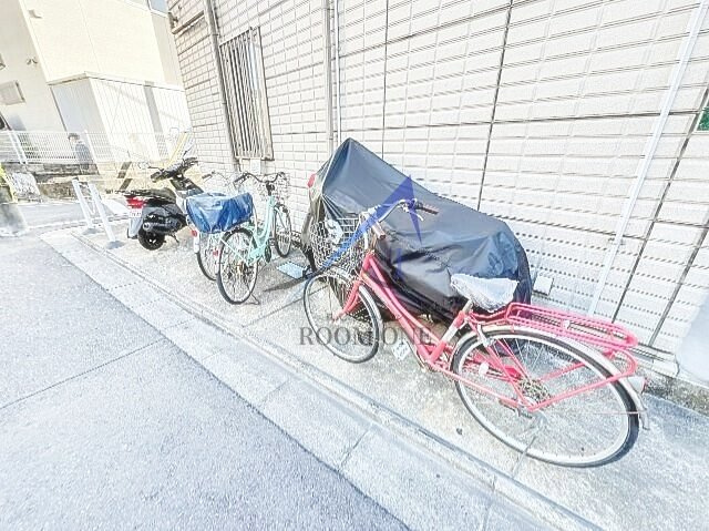 サンク根岸のその他共用部分|駐輪場です。