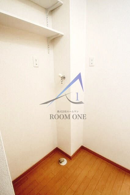 サンク根岸の設備|洗濯機置き場です。