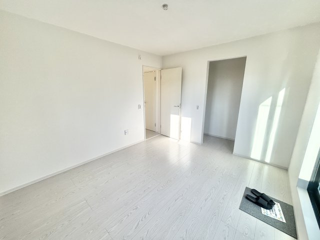 【仲介手数料無料／名古屋市中川区】中川区野田2期　Terrechez　新築戸建　1号棟の洋室