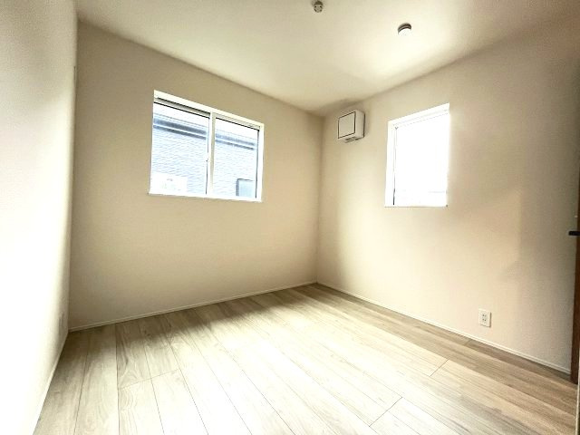 【子供部屋】 | 福岡市中央区笹丘2丁目1期　3号棟（全5棟）【仲介手数料無料・0円】 | 現地写真。