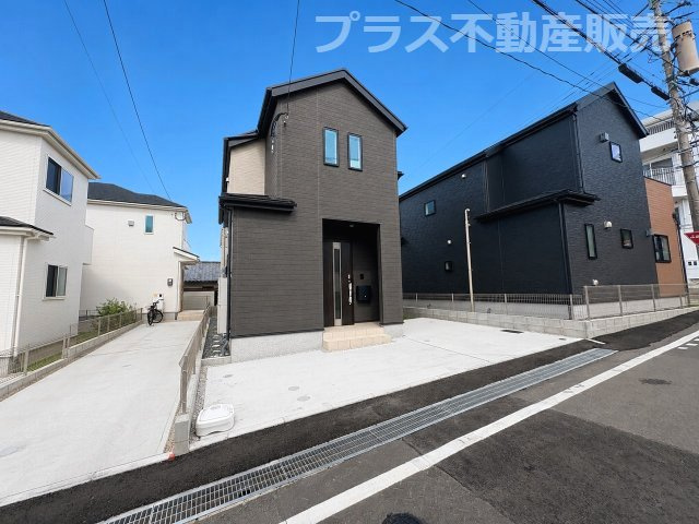 【外観】 | 福岡市中央区笹丘2丁目1期　3号棟（全5棟）【仲介手数料無料・0円】 | 現地写真。プラス不動産販売なら、現場の全ての棟をまとめてご見学頂けます。