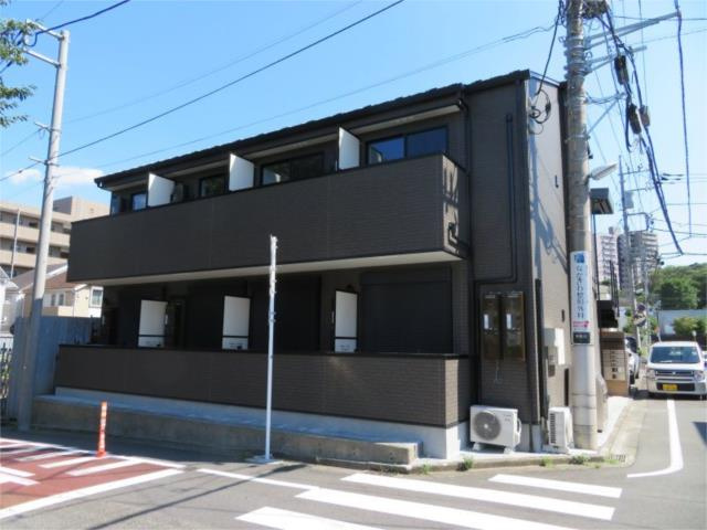 稲城市東長沼のアパート