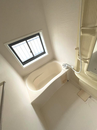 ハイツグレイス(相生)の浴室