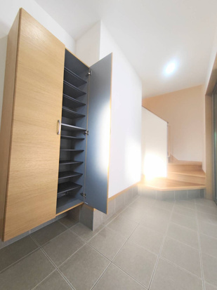 Ｙ’ｓＲH ーＡの玄関