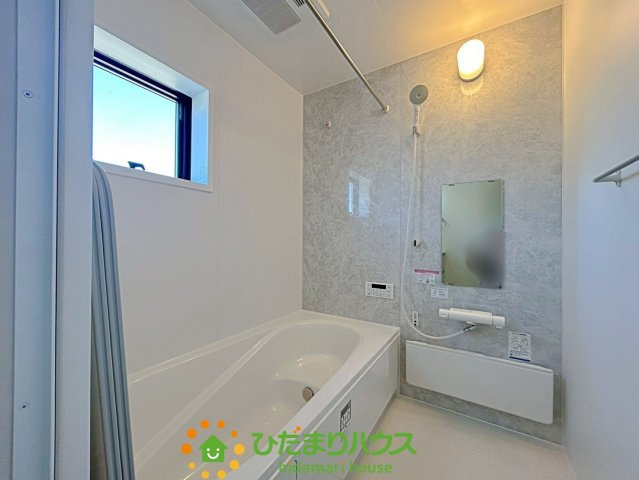 久喜佐間　新築一戸建て　01　リーブルガーデンの浴室|きれいなお風呂です！