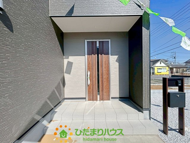 久喜佐間　新築一戸建て　01　リーブルガーデンの玄関|毎日通る玄関はこちらです！