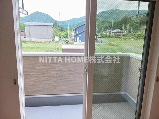 ブライト岡崎のバルコニー|南向きで日当たりの良いバルコニーになります◎