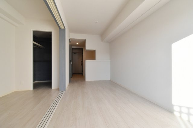 Bris西宮の居間・リビング