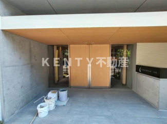【エントランス】 | 建物の内部です