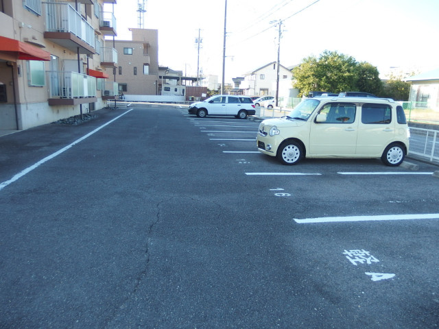 Ｒａｐｐｏｒｔｉの駐車場