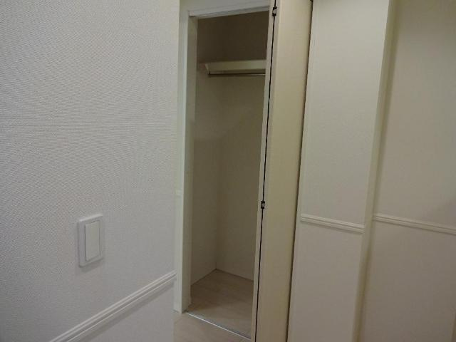 奈良市学園大和町６丁目のアパートの収納|クローゼット（イメージ）