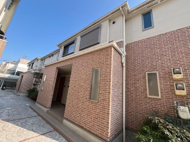 奈良市学園大和町６丁目のアパート