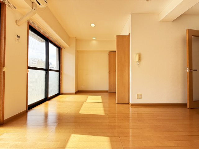 アドレスハリマヤの洋室