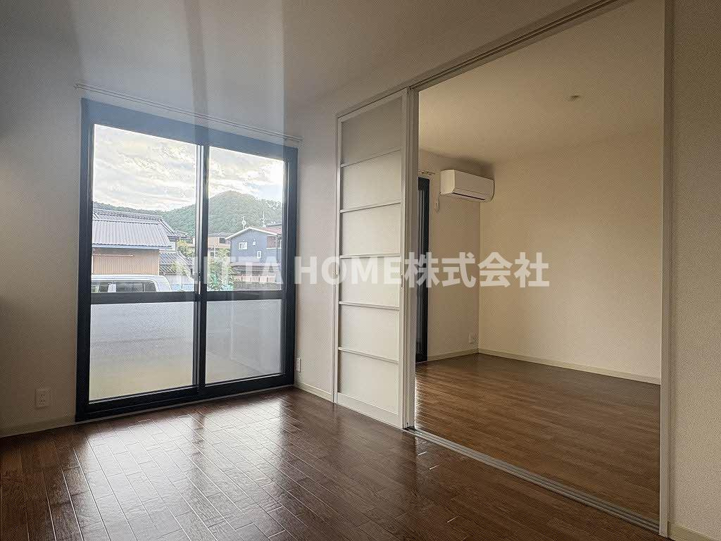 ピュア・コートのバルコニー|テラス付きです♪